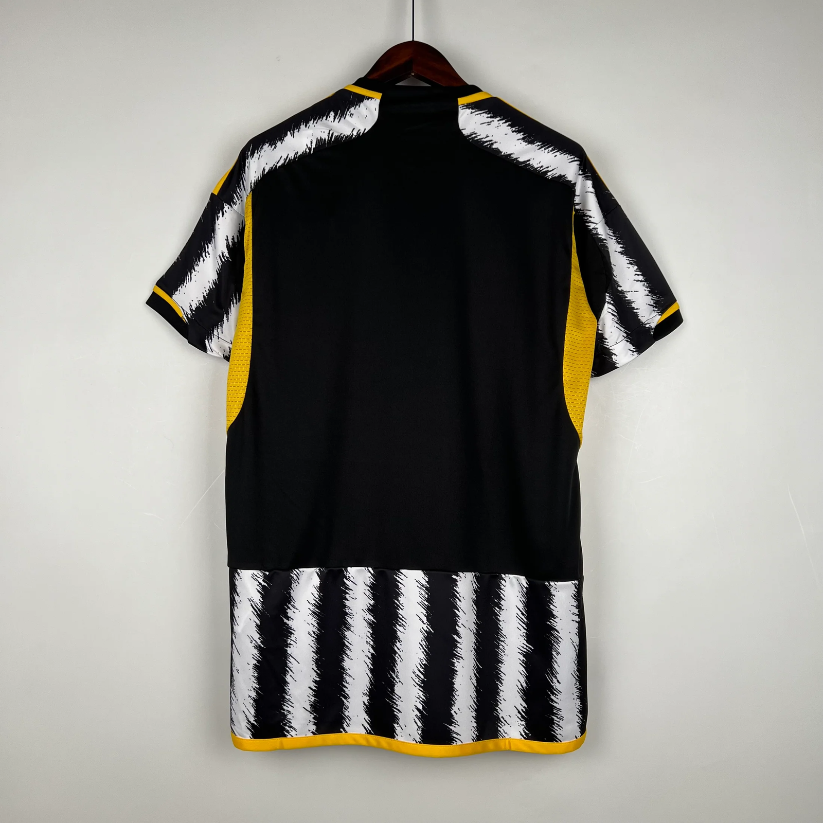 Juventus 23/24 Home - obrazek 2