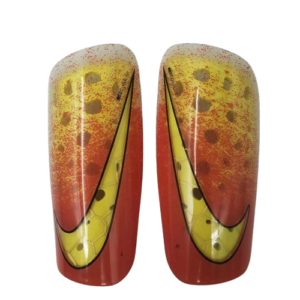 Ochraniacze piłkarskie Mercurial