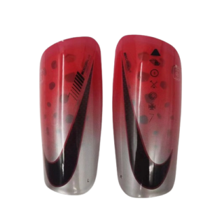 Ochraniacze piłkarskie Mercurial